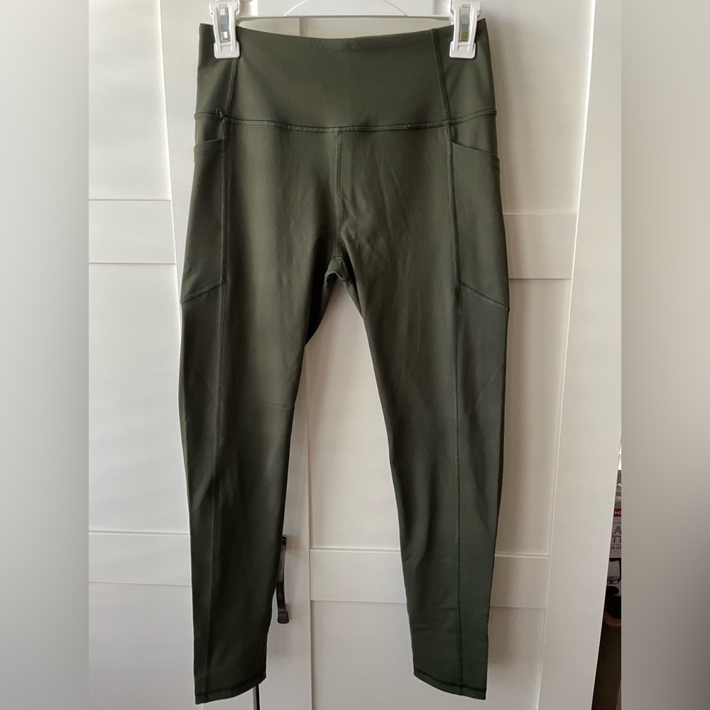 Victoria’s Secret Knockout Legging
